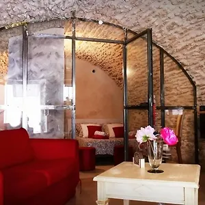 Guest house D De Charme Avec Plein D Authenticite Du 13 Eme Siecle, Chateauneuf-du-Pape
