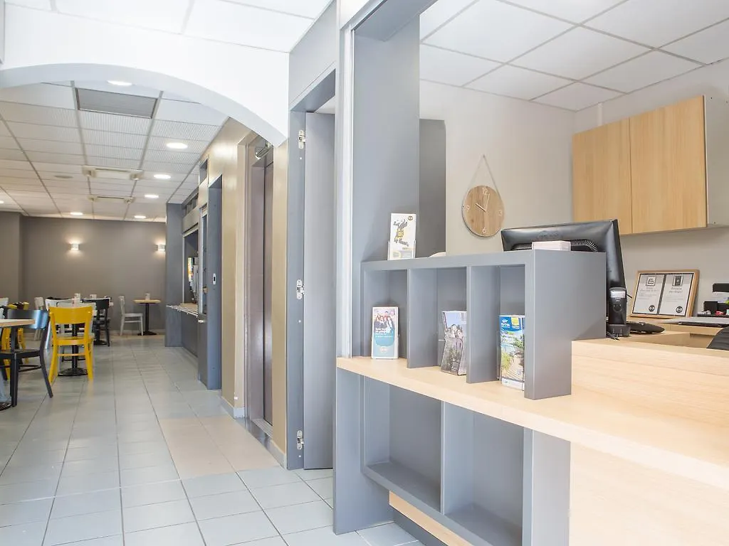 **  B&B Hotel Hyères Frankrike