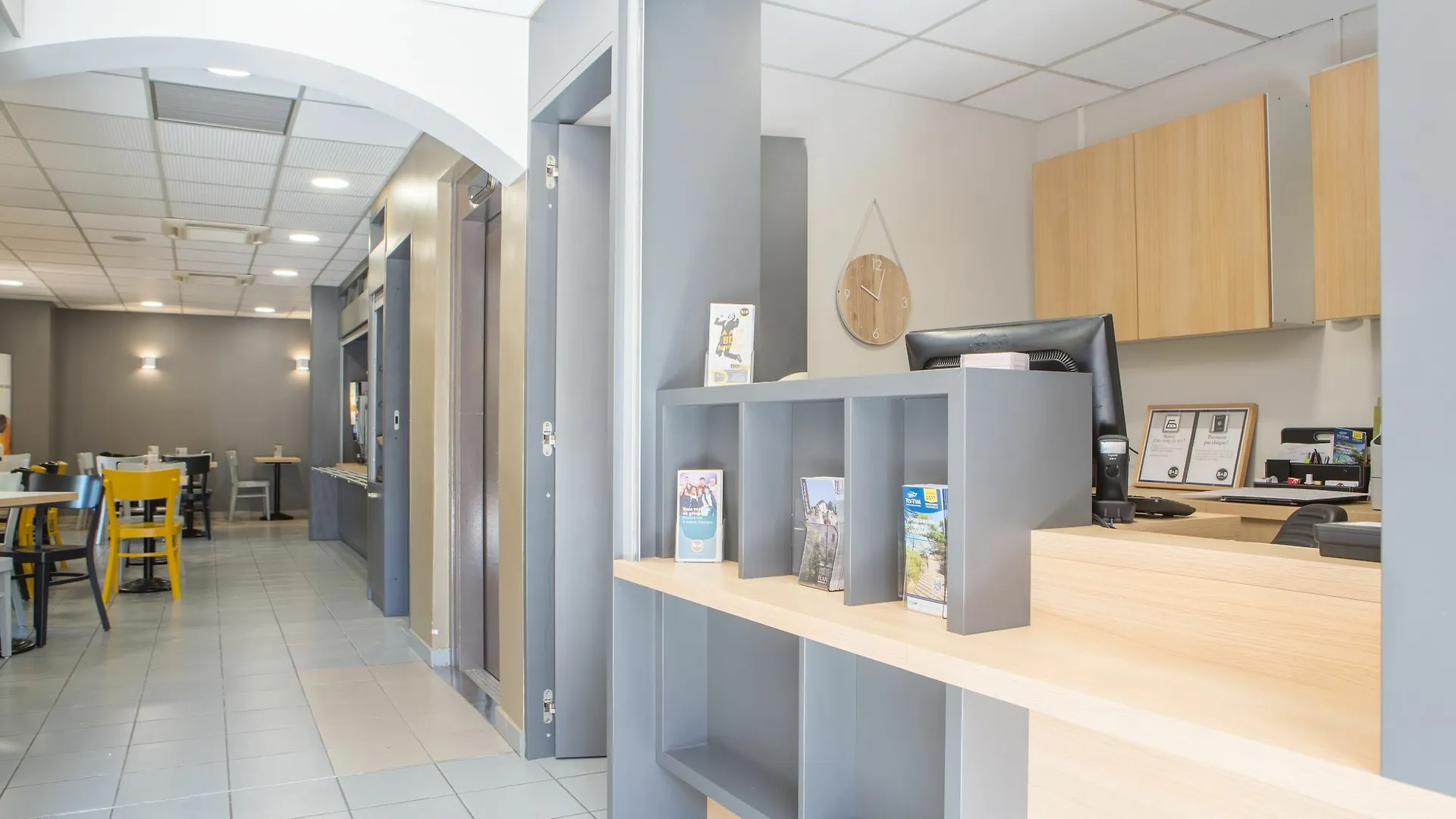 B&B Hotel Hyeres 2*,  France